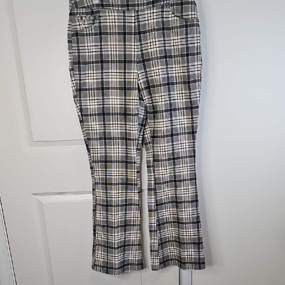 Cato Black and‎ White Plaid Pants Size 14 NWT